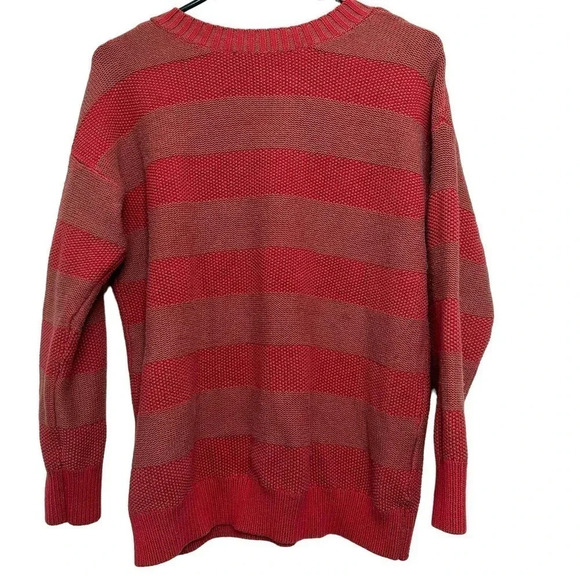 BCBGeneration women’s v-neck striped pulloverr sweater.size small - Picture 2 of 3